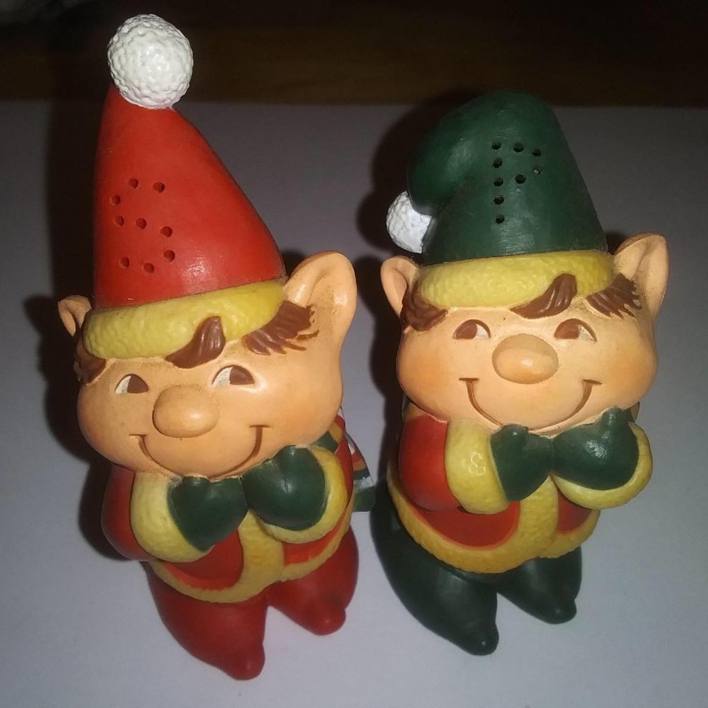 #17 Hallmark Red & Green Elves Salt and Pepper Shakers Set